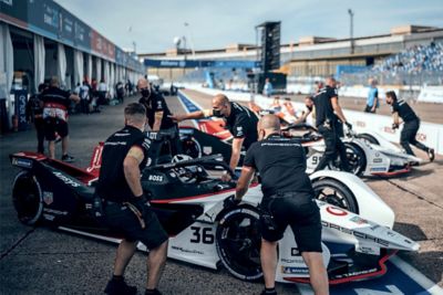 Porsche Berlin Pit Row