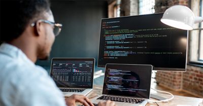 From Data to Decisions: Exploring Enterprise Digital Thread Strategy and Simulation