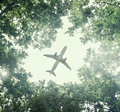 航空電子裝置與飛行控制