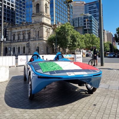 archimede-with-the-italian-flag-in-adelaide