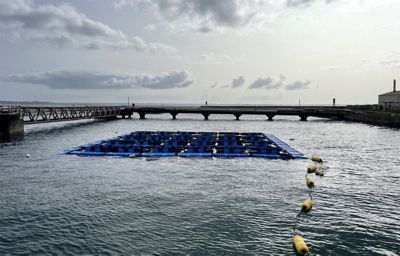 Floating solar panel plant