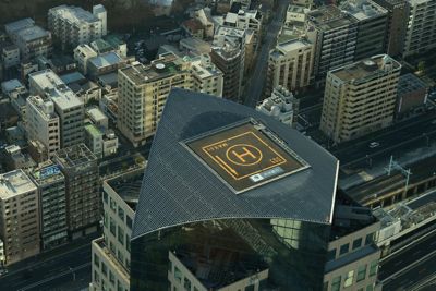 heliport-on-the-roof-of-a-skyscraper