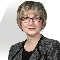 judy-curran-headshot.png