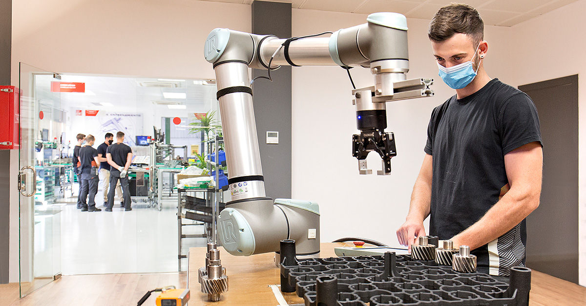 Productivity Within Arms' Reach: Universal Robots Develops Arms Using