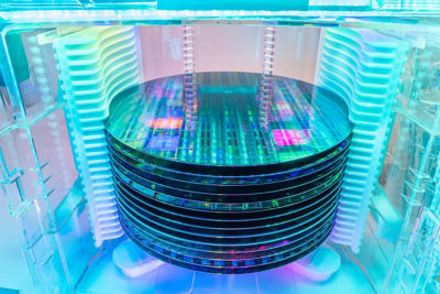 Patterned silicon wafers