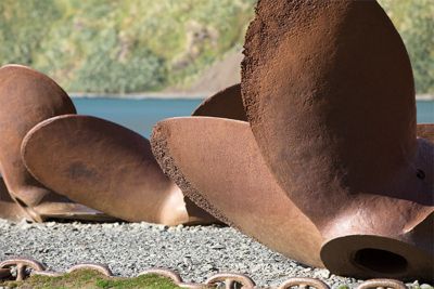 Propellers pitted from cavitation