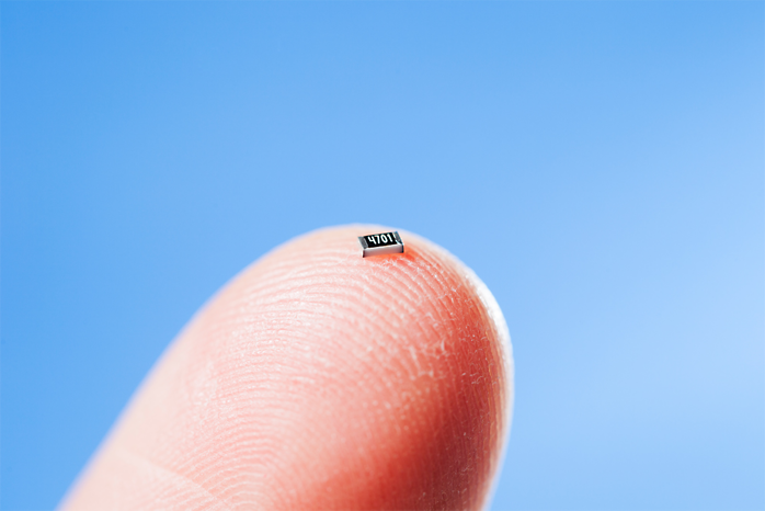 what-is-crosstalk-electromagnetic-challenges-trends-electronics-smaller.jpg